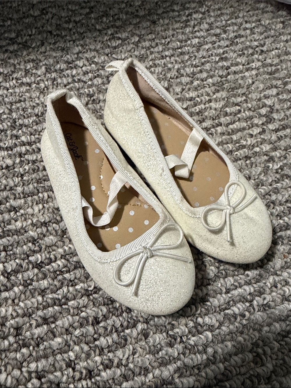 Cat & Jack Ivory Glitter Ballet Flats with Bow